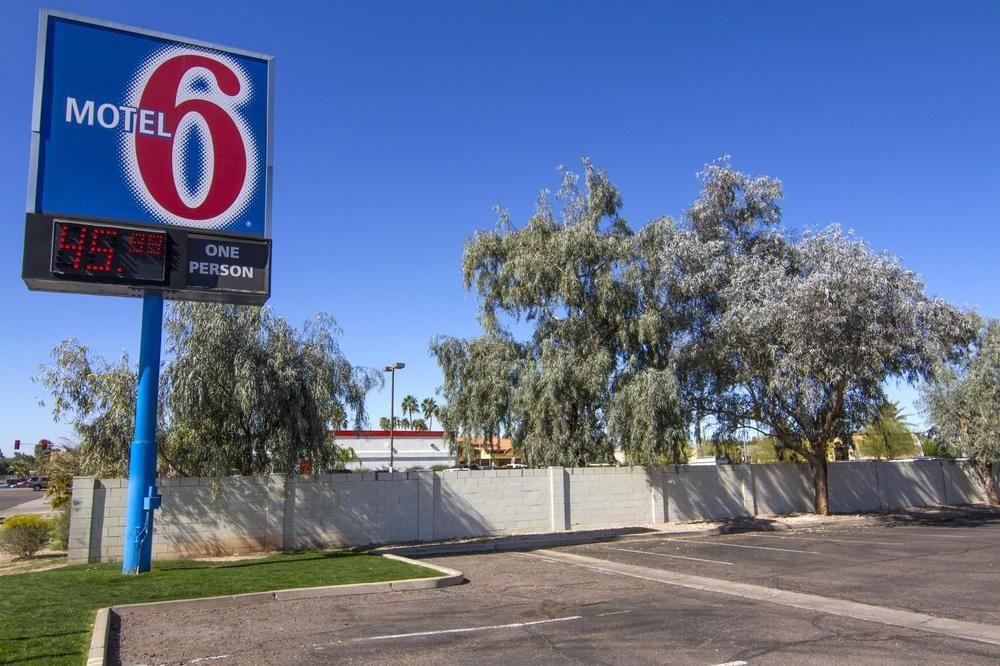 Motel 6 Mesa North Exterior photo